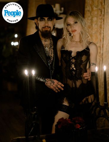 Dave Navarro and Vanessa DuBassoCredit: The Drakes