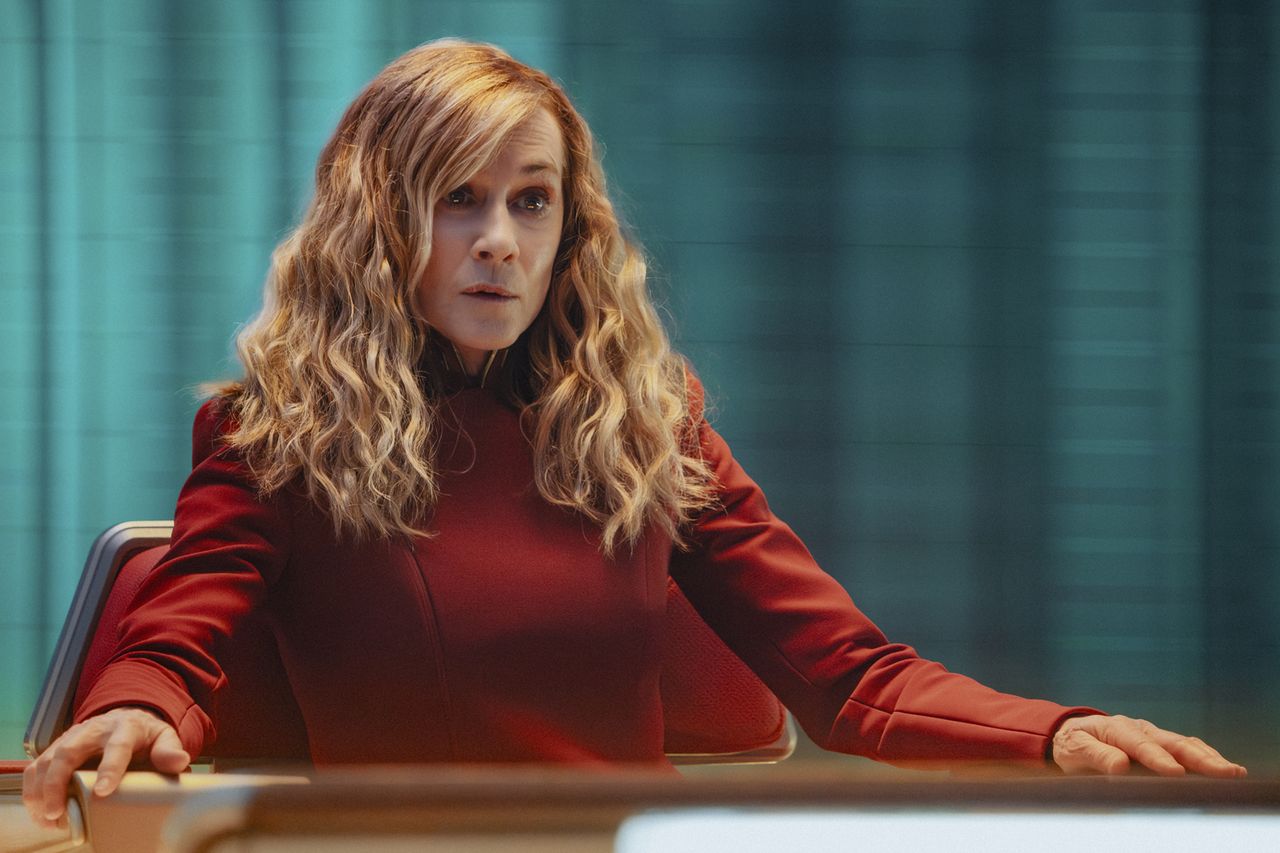 Holly Hunter as Captain Nahla Ake in season 1, episode 10, of Star Trek: Starfleet Academy streaming on Paramount+. Holly Hunter as Nahla Ake in ‘Star Trek: Starfleet Academy’ (2026)Credit: Michael Gibson/Paramount+