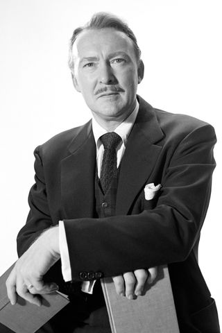 Albert Dekker. Albert Dekker.Credit: Genevieve Naylor/Corbis via Getty