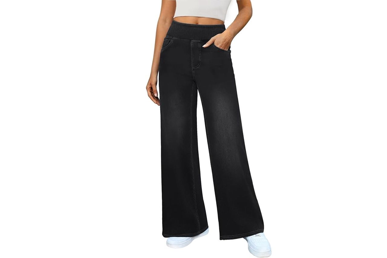 DLOODA Women's Wide Leg Jeans Credit: Amazon