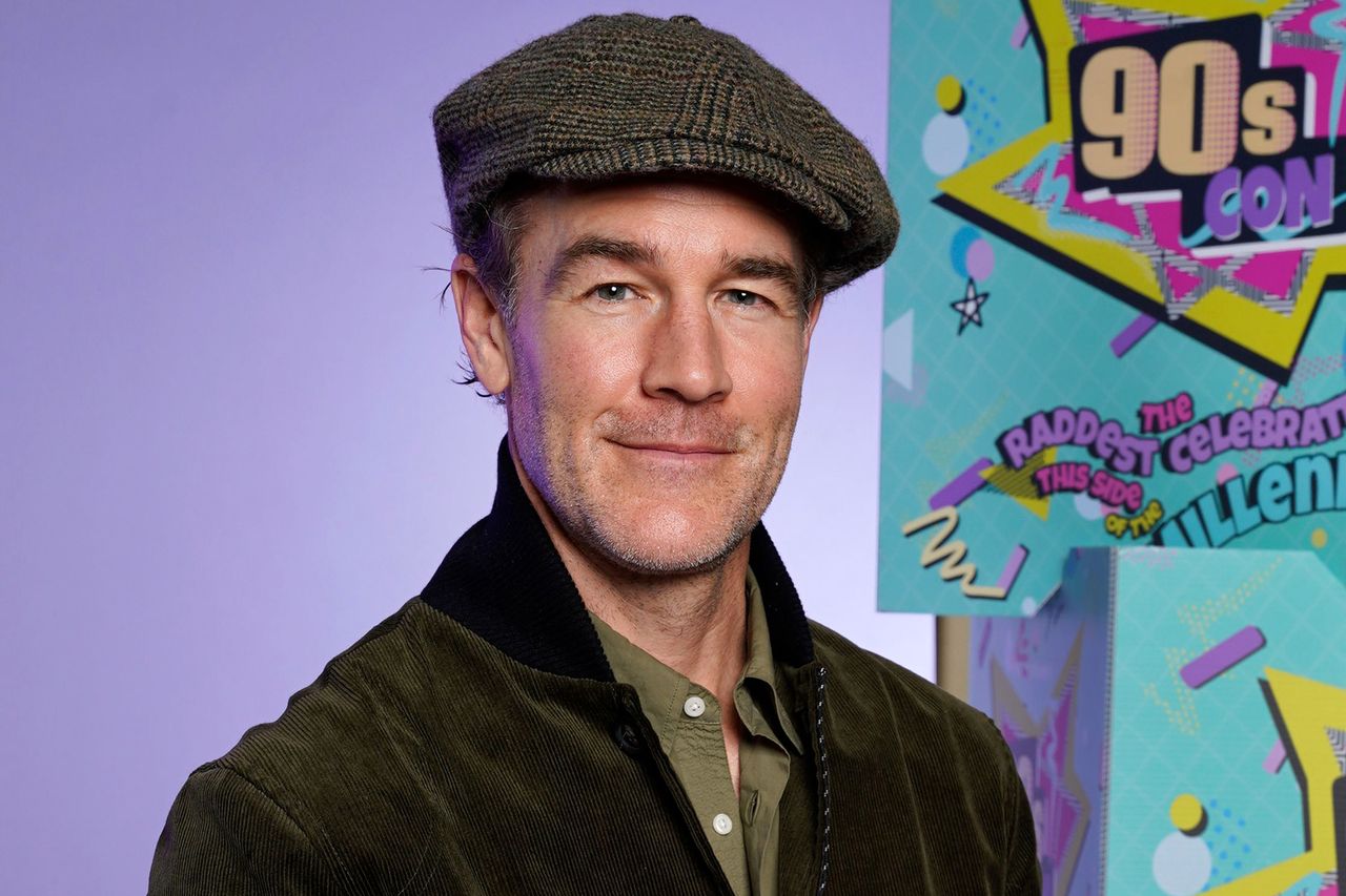James Van Der Beek - 2024 Thats4Entertainment's 90s Con, Portrait Studio, Hartford, Connecticut - 16 Mar 2024 James Van Der Beek at 90s Con's portrait studio in March 2024Credit: Presley Ann/Shutterstock