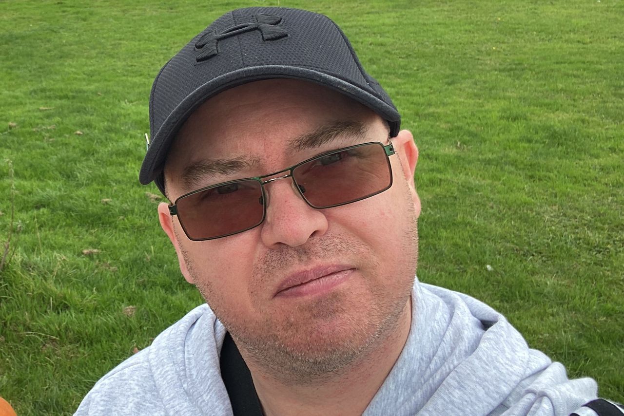 PICTURED: 44-YEAR-OLD RICHARD PLOWMAN) A groom claims a 'playful slap' from a pal on his wedding day may have saved his life - when it revealed he had a brain tumour. Richard Plowman, 44, and Victoria Plowman, 49, were married on 12 July 2025 and held their reception in Croydon, London. During the reception the bridegroom says he was messing around with a work colleague who gave him a 'playful slap' on his right arm, which left it 'tingling' for a couple of minutes. Richard PlowmanCredit: Kennedy News