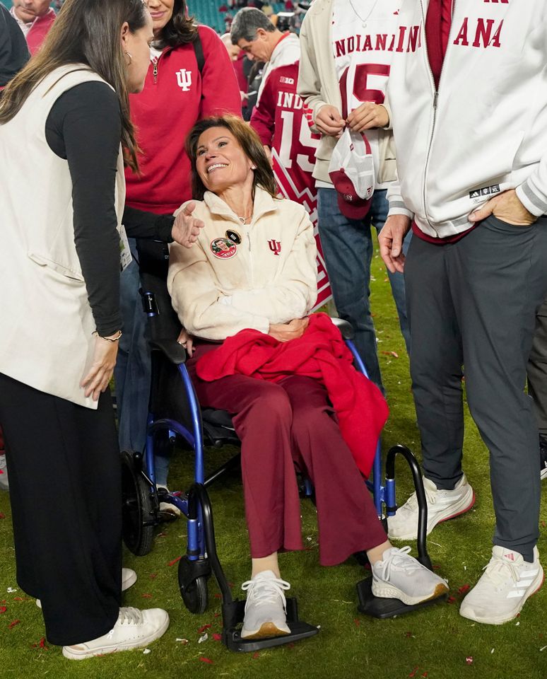 Elsa Mendoza, mother of Indiana Hoosiers quarterback Fernando Mendoza, celebrates on the field on Jan. 19, 2026 in Miami Gardens.Credit: Grace Hollars/IndyStar / USA TODAY NETWORK via Imagn Images