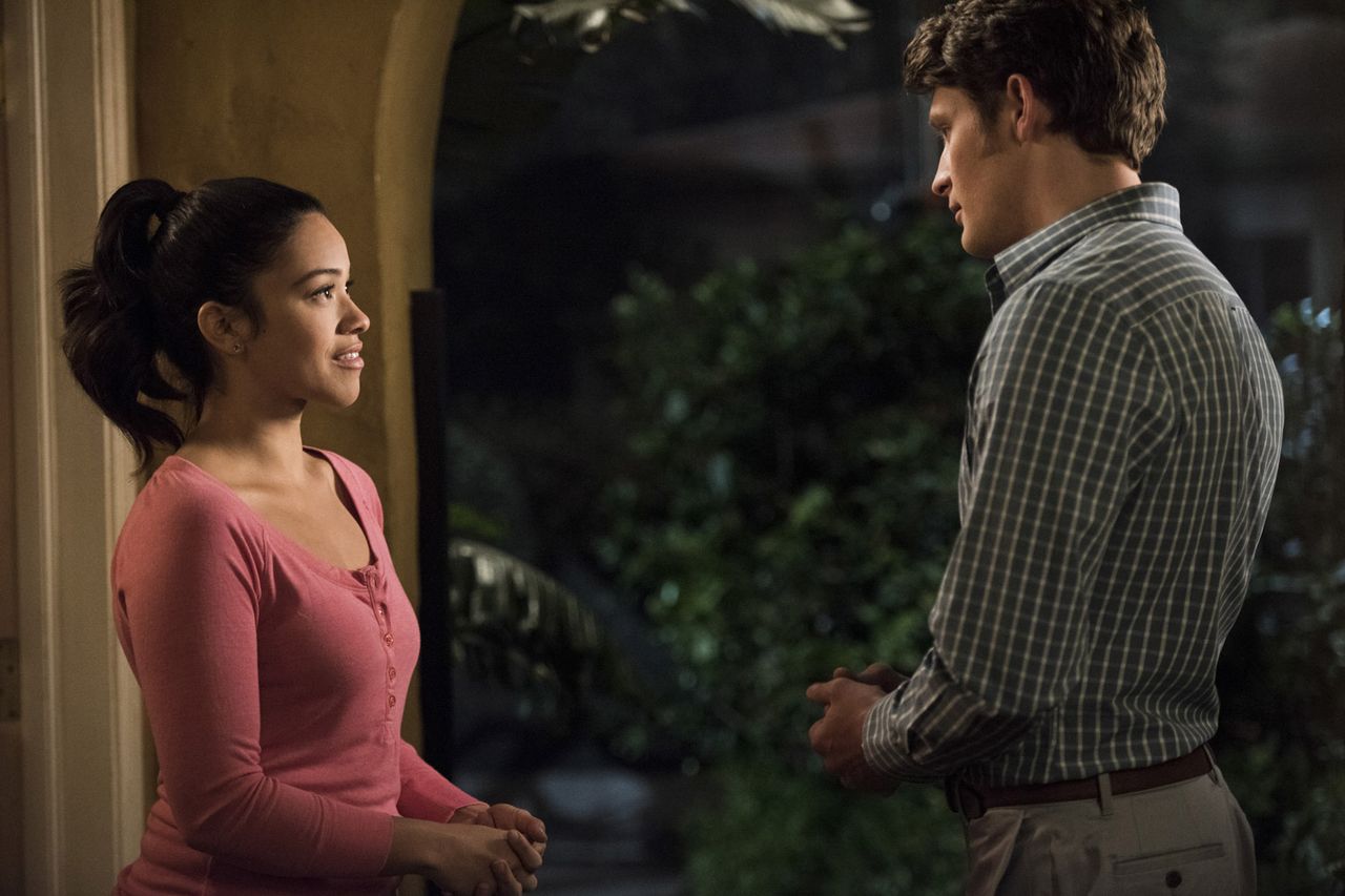 Gina Rodriguez as Jane and Brett Dier as Michael on 'Jane the Virgin'Credit: Eddy Chen/The CW