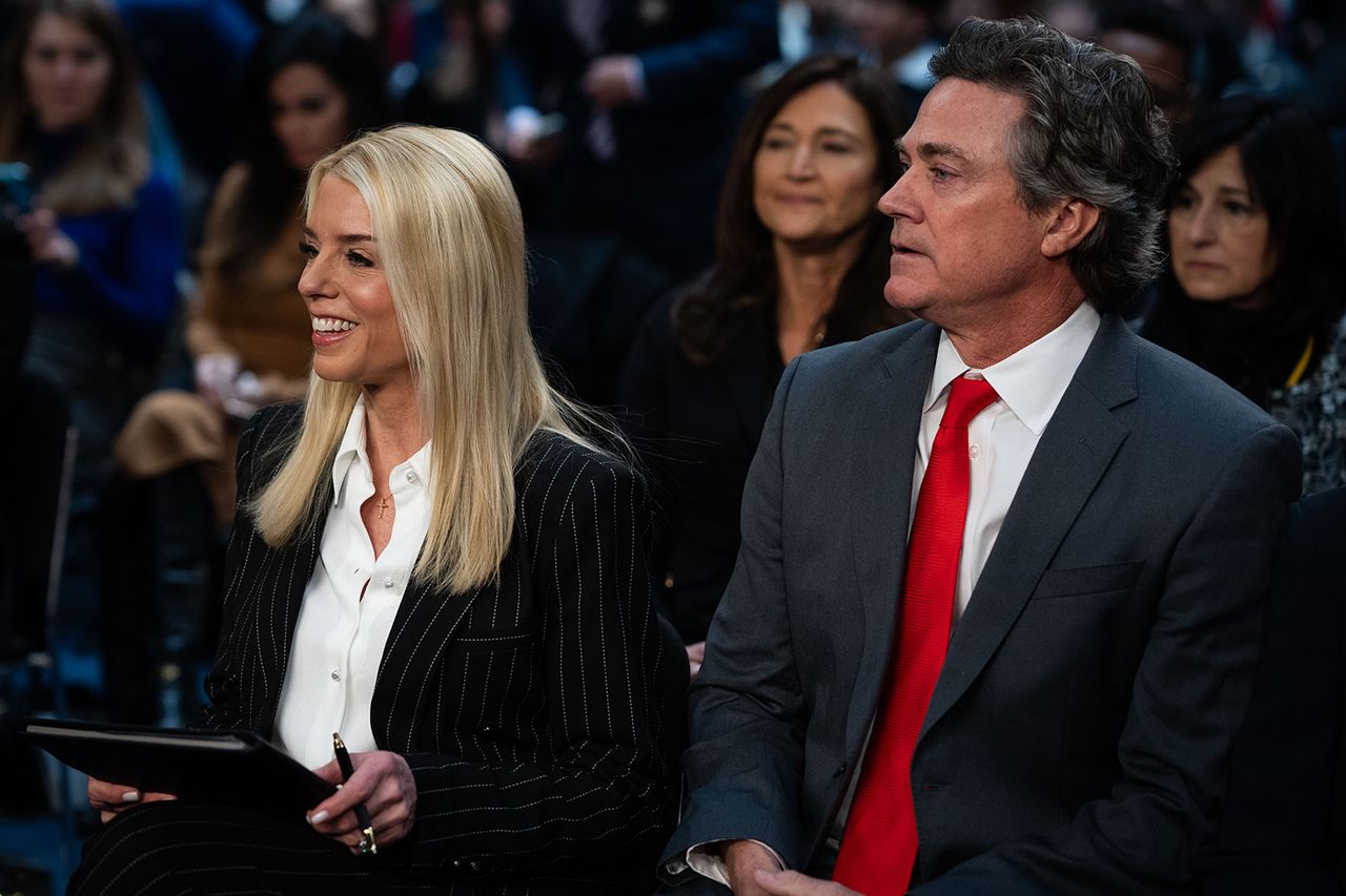 PAM BONDI and her partner, JOHN WAKEFIELD, before her confirmation hearing to become Attorney General, Jan. 15, 2025 Confirmation hearing for Pam Bondi to become Attorney General, Jan. 15, 2025, Washington, District of Columbia, USACredit: Douglas Christian/ZUMA Press Wire/Shutterstock