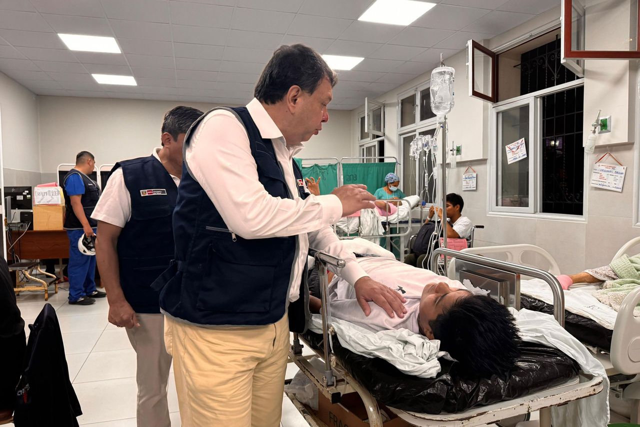 1 dead, dozens injured in Soccer Match Patients being treated after the fatal incident at Estadio Alejandro Villanueva in Lima, PeruCredit: Minsa Peru/X