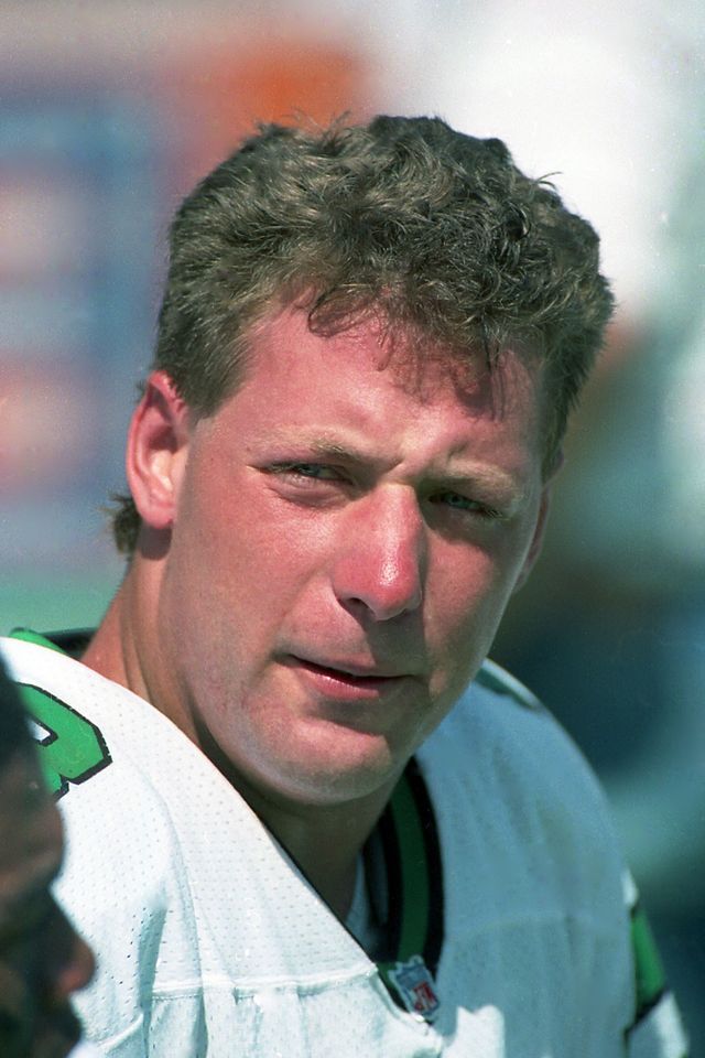 Nagle during a 1992 game against the Los Angeles Rams at Anaheim Stadium.Credit: Owen C. Shaw/Getty
