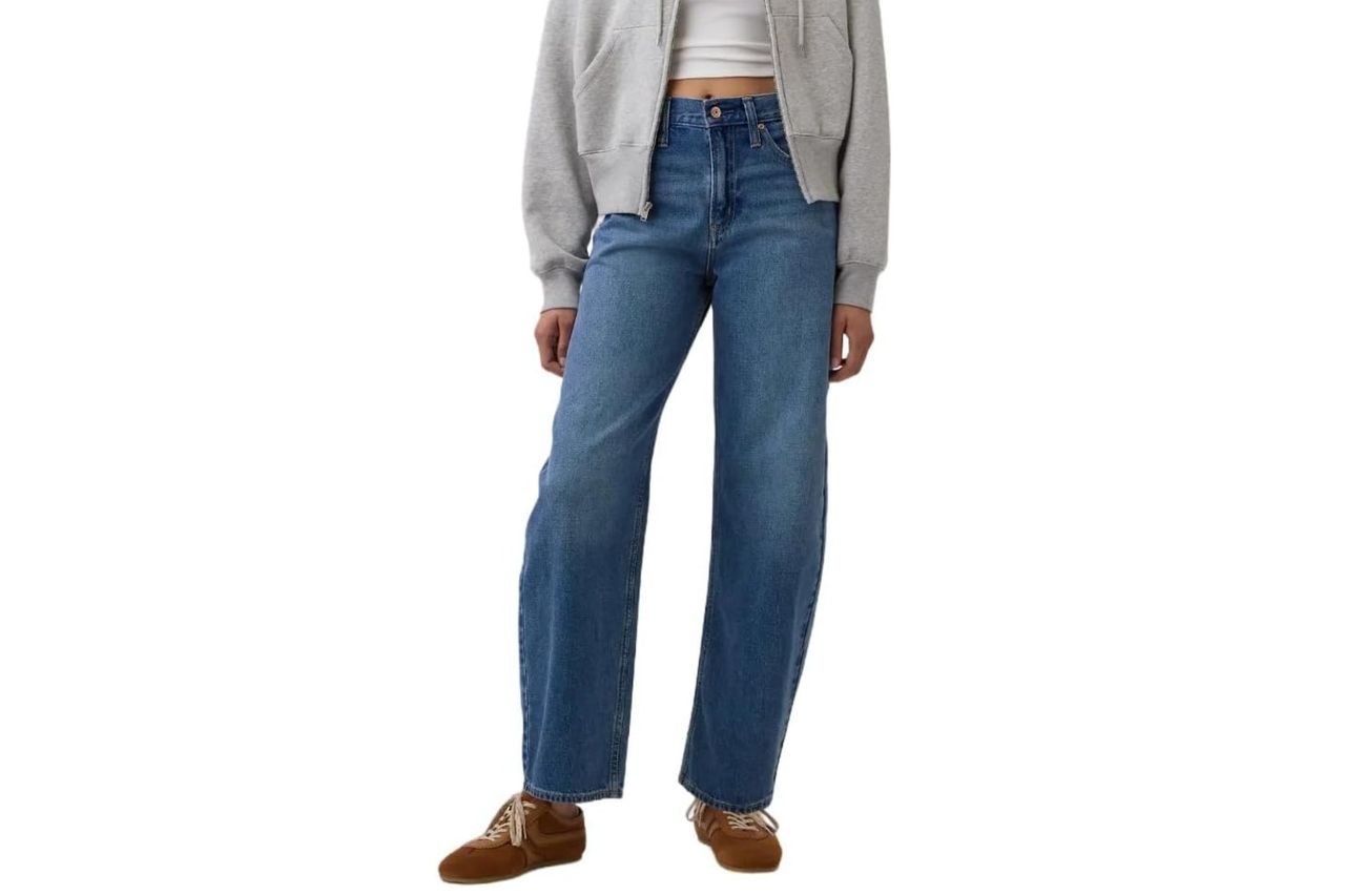 gap womens high rise barrel denim jean Credit: Amazon