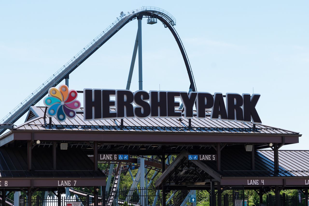 Hersheypark entranceCredit: Getty