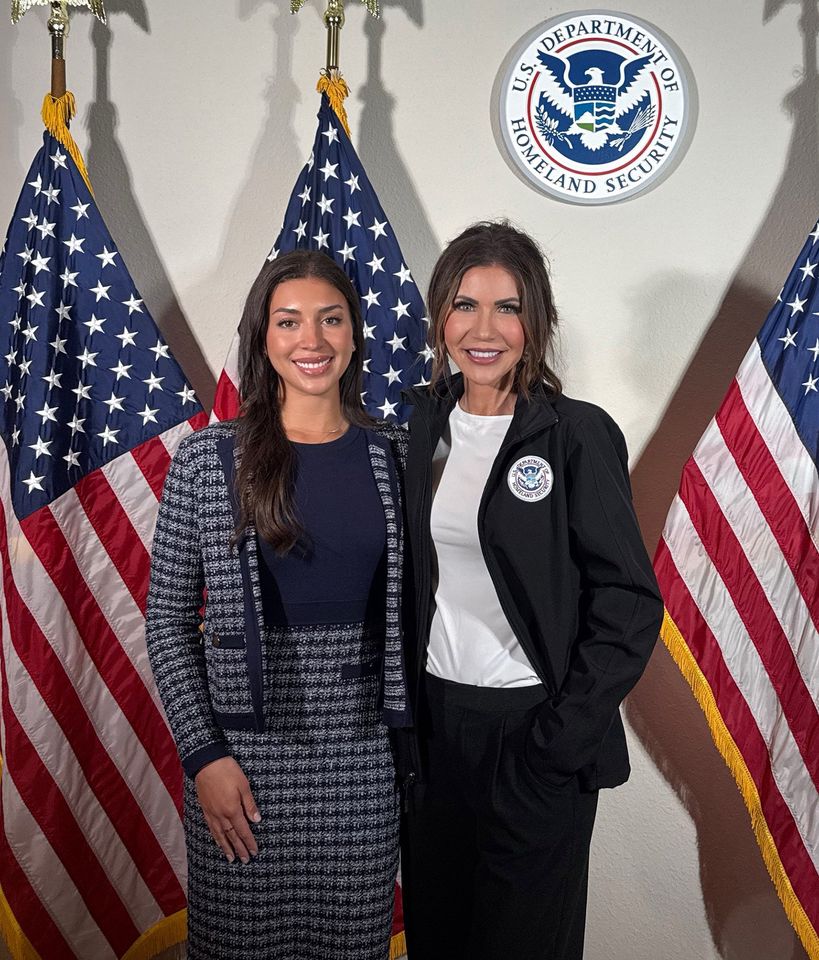 Julia Varvaro and former Secretary of Homeland Security Kristi Noem.Credit: Julia Varvaro/X