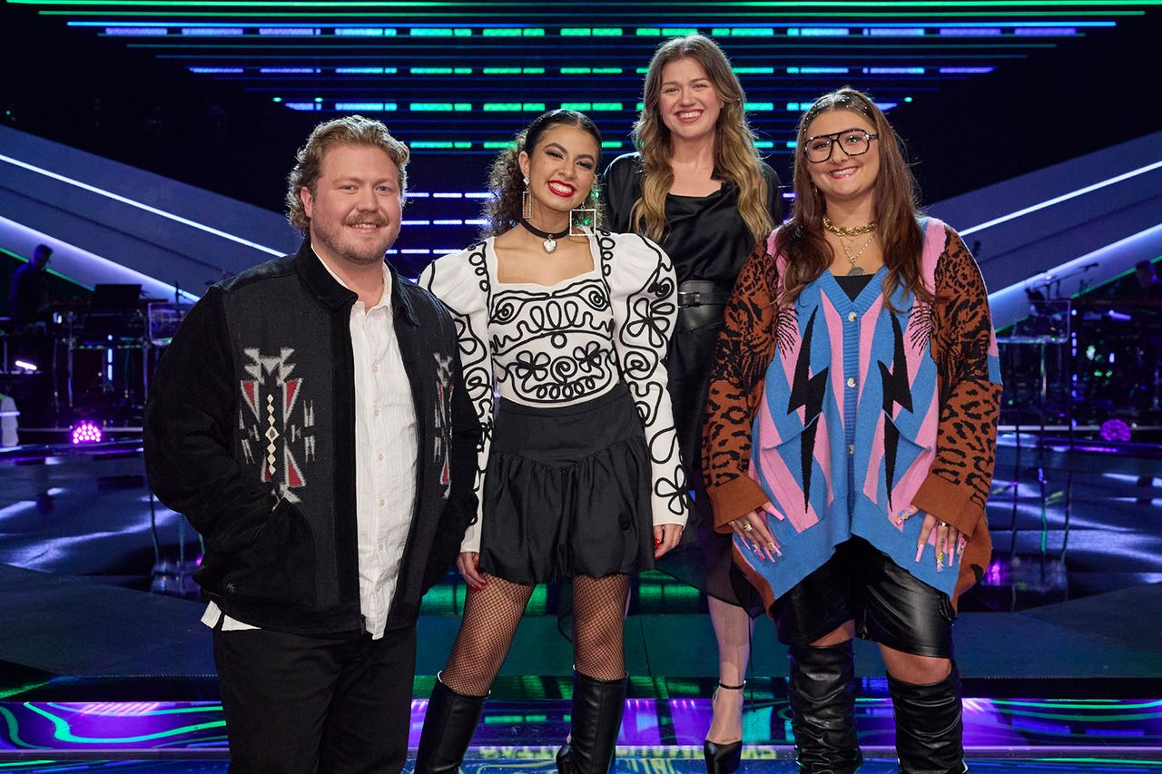 JW Griffin, Liv Ciara, Kelly Clarkson and Mikenley BrownCredit: Trae Patton/NBC