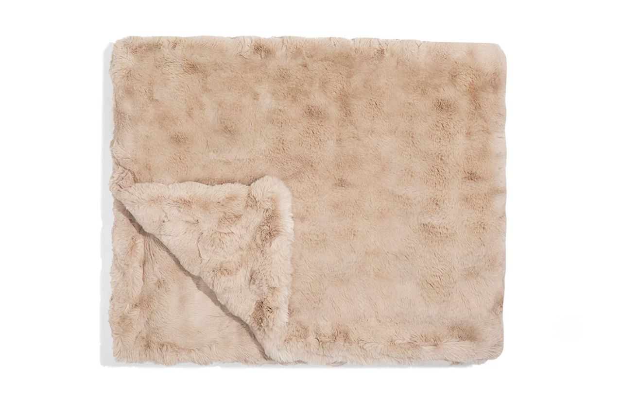 Credit: Lola Blankets