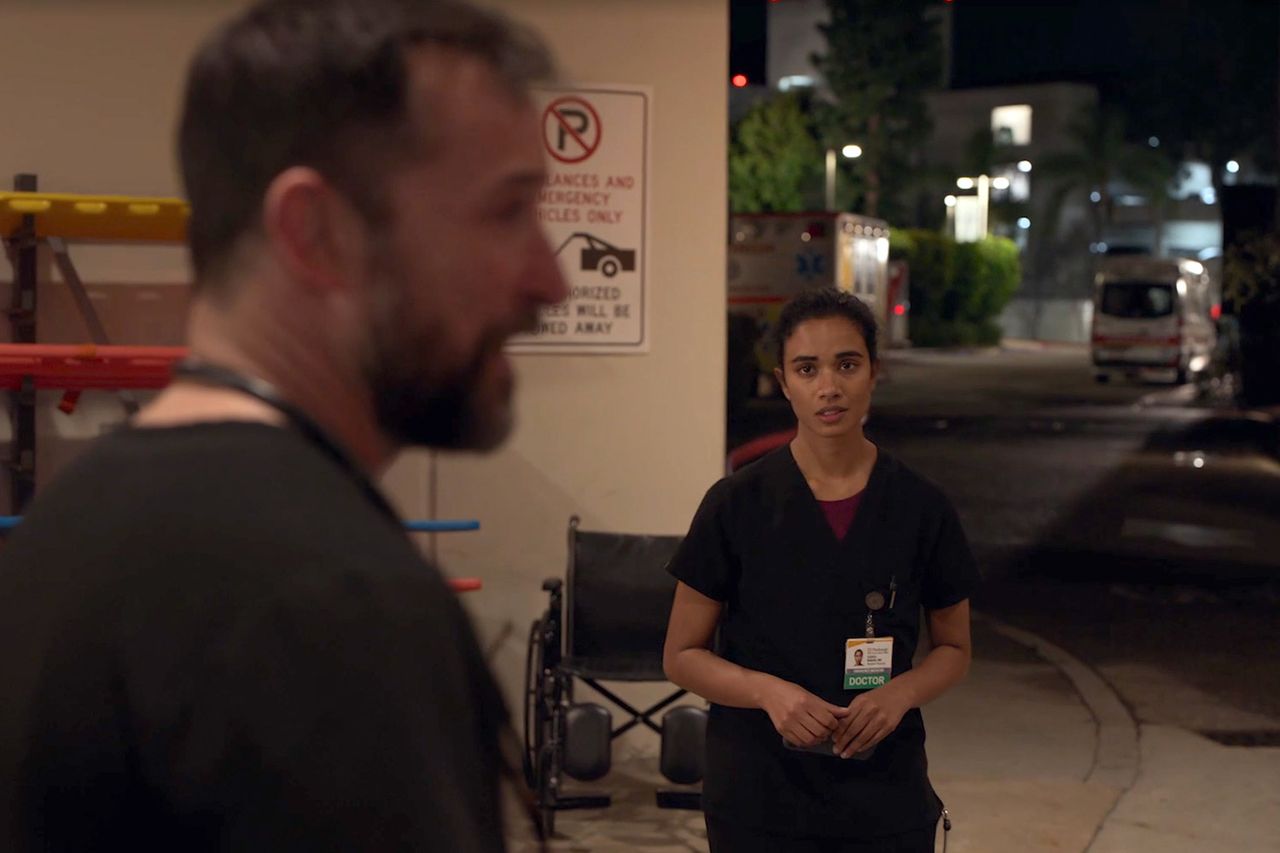 Supriya Ganesh and Noah Wyle in 'The Pitt season 2.