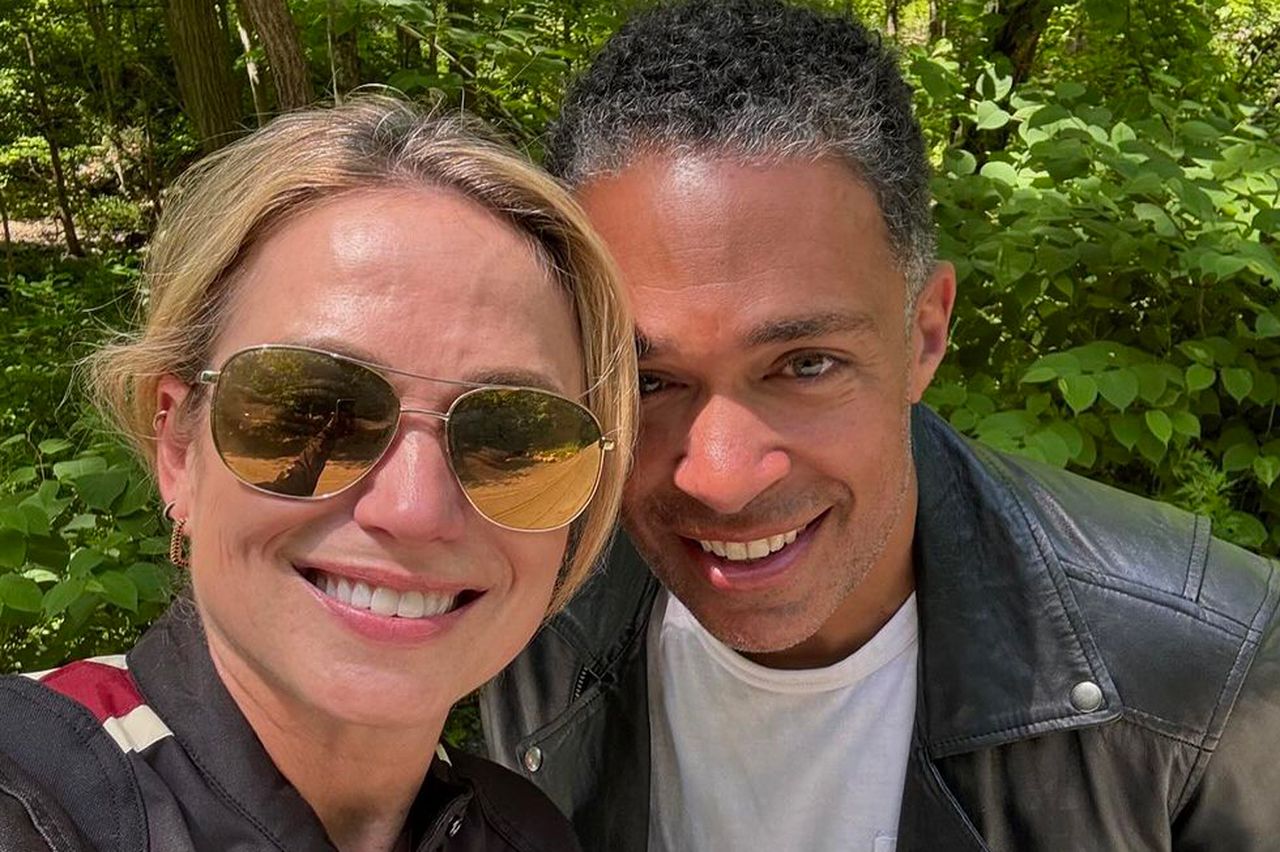 T.J. Holmes and Amy RobachCredit: Amy Robach/Instagram