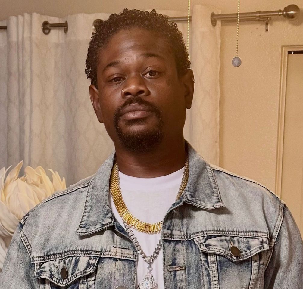 Berry HendersonCredit: gofundme