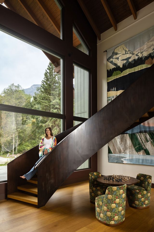 The foyerCredit: Ema Peter/Architectural Digest