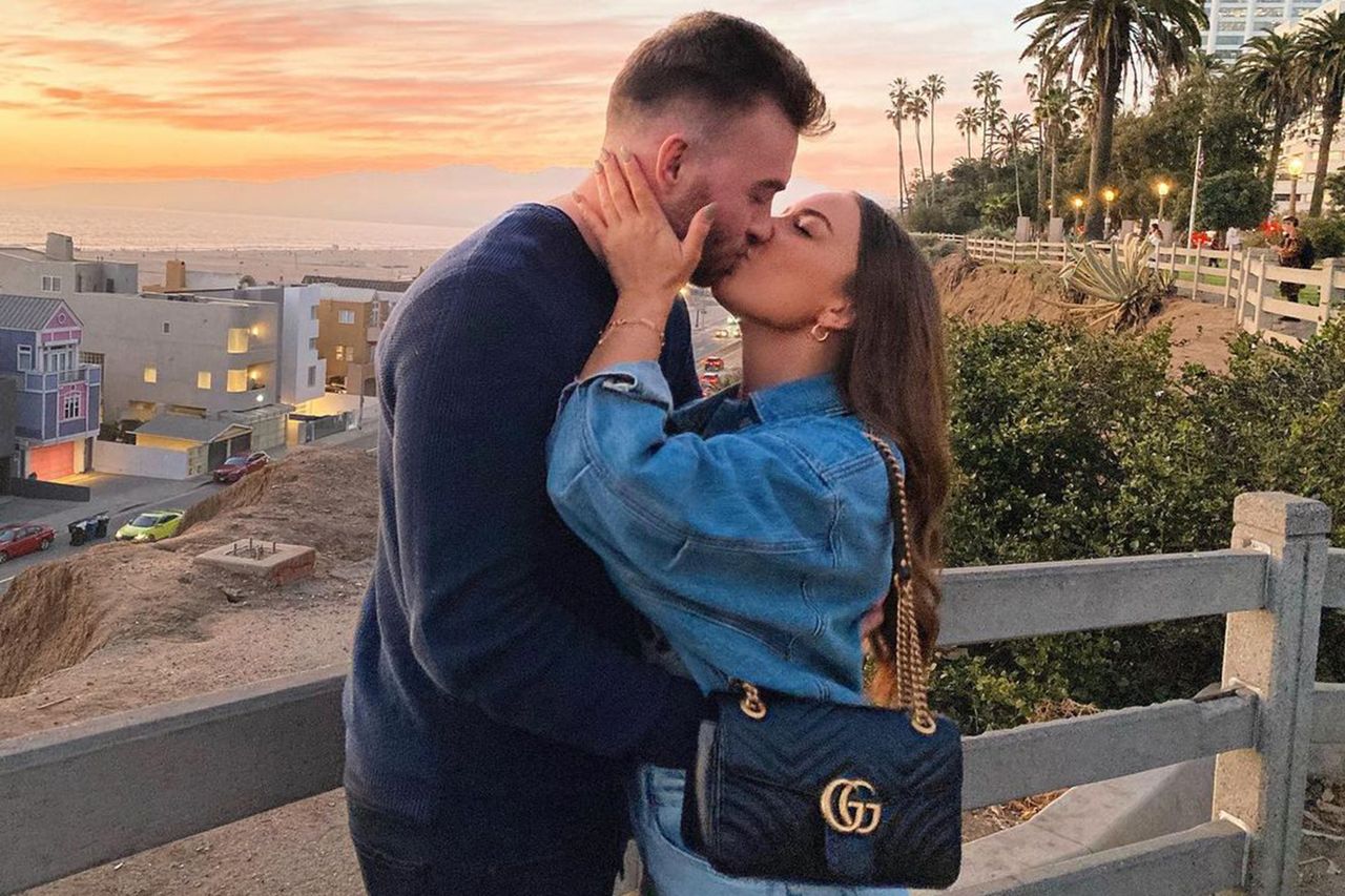 Evan McClintock and Hailie Jade kissingCredit: Hailie Jade/Instagram
