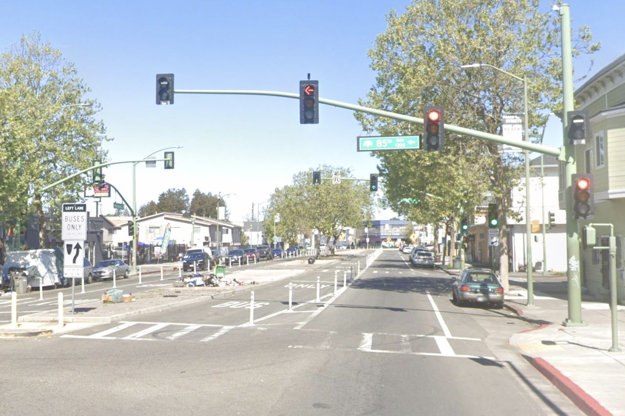 International Boulevard and 85th Avenue in Oakland, CaliforniaCredit: Google