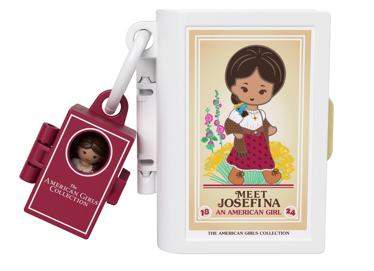 American Girl x Polly PocketCredit: American Girl