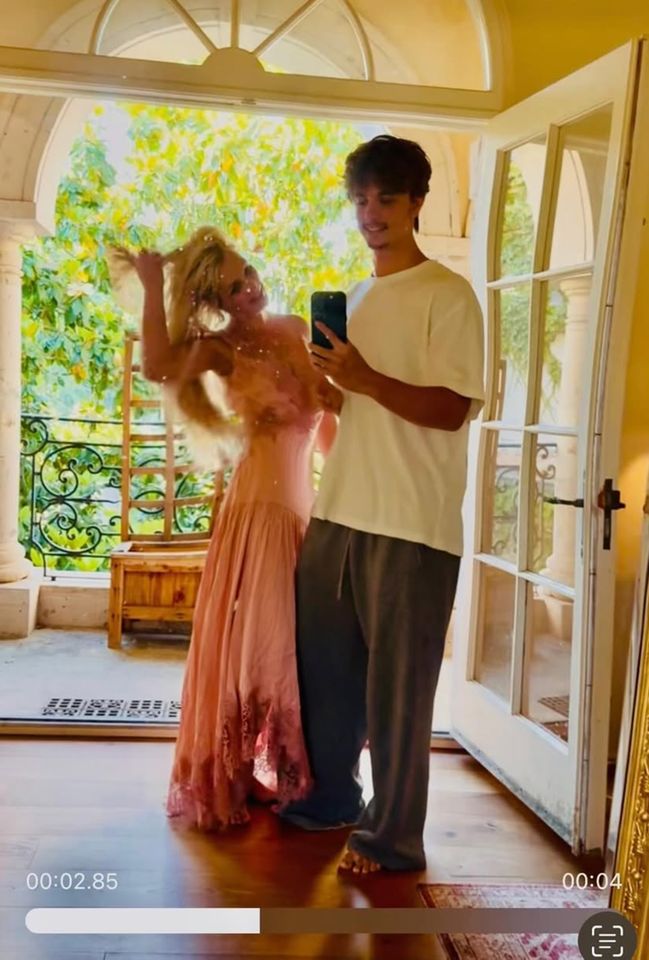 Britney Spears and her son JaydenCredit: Britney Spears/Instagram