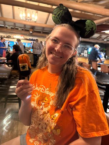 A ‘Disney Local Who Can’t Afford to Go To the Parks’ Reveals How to ‘Experience All the Magic’ for Free Kim Morrissey at a Walt Disney World restaurantCredit: Kim Morrissey