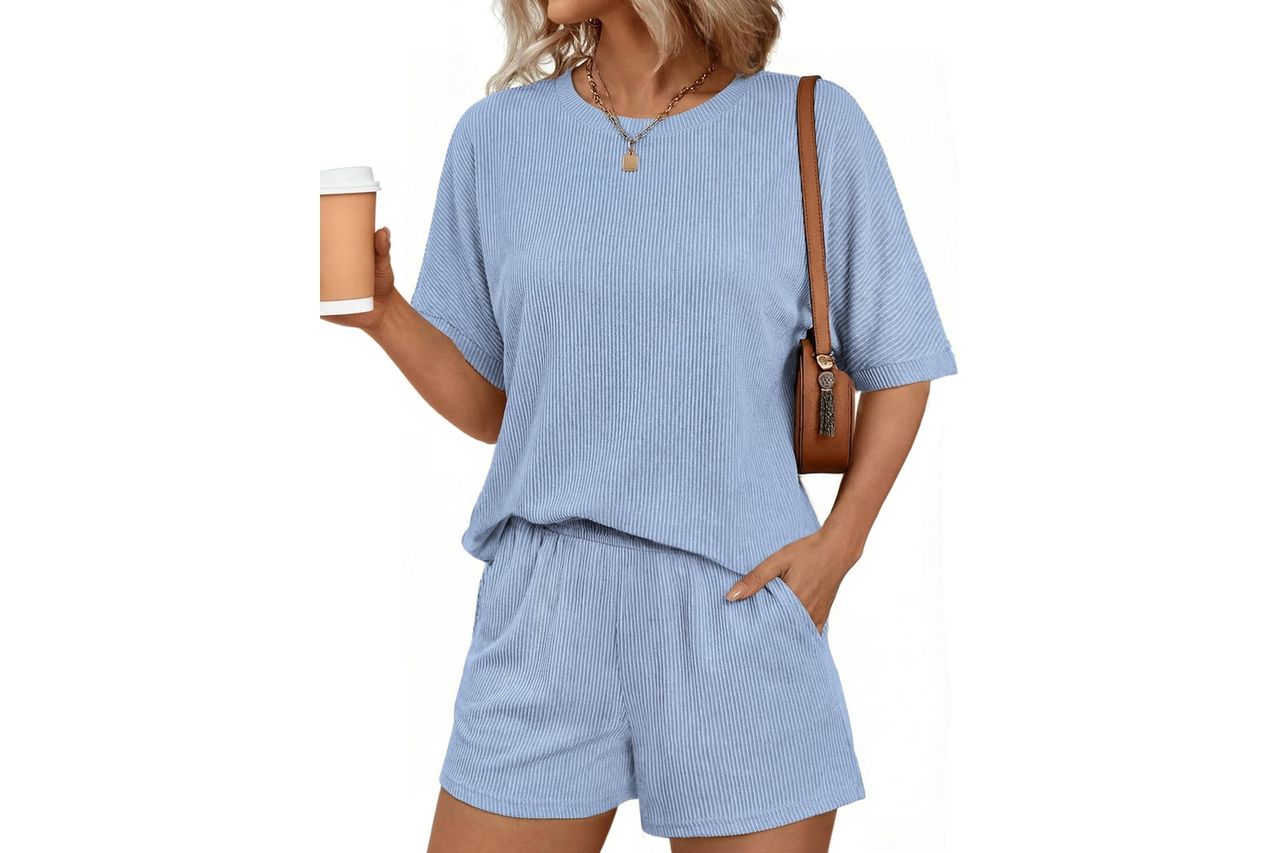 Ekouaer Women 2 Piece Lounge Set 2026 Summer Cruise Outfits Ribbed Loose Short Sleeve Matching Sets with pocket Credit: Amazon
