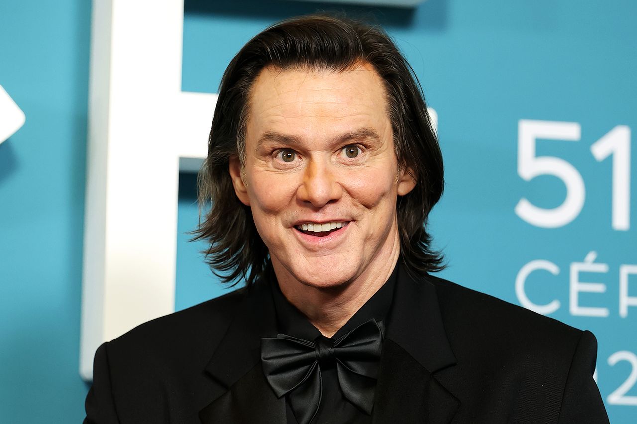 Jim Carrey poses with the Honorary Cesar Award during the 51st Cesar Film AwardsCredit: Aurore Marechal/Getty