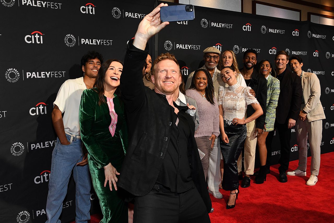 Kevin McKidd and his 'Grey's Anatomy' costars on April 2, 2023Credit: Jon Kopaloff/Getty