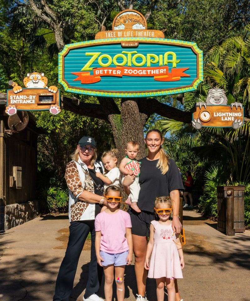 Donna Kelce and Kylie Kelce with kids Wyatt, Elliotte, Bennett, and Finn in Disney WorldCredit: Kylie Kelce/Instagram