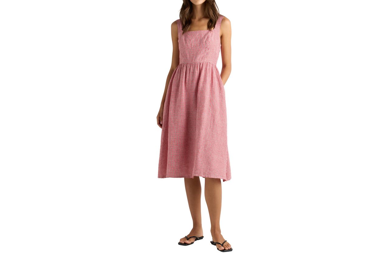 Quince European Linen Fit & Flare Midi Dress Credit: Quince