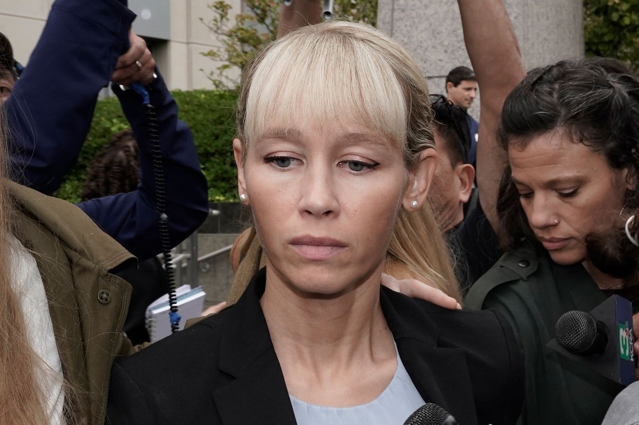 Sherri Papini leaves the federal courthouse in Sacremento, CA on September 19, 2022.Credit: Rich Pedroncelli/AP