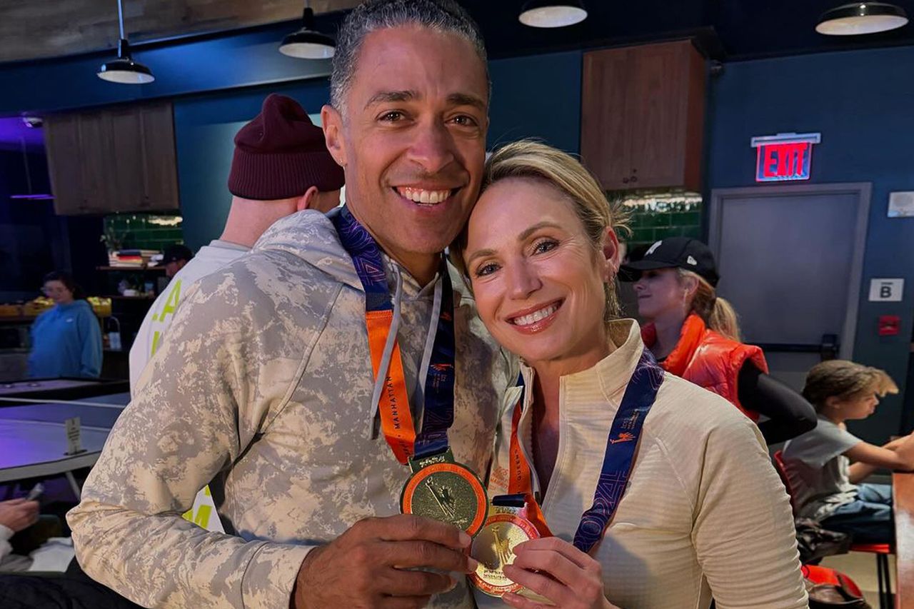 T.J. Holmes and Amy RobachCredit: Amy Robach/Instagram