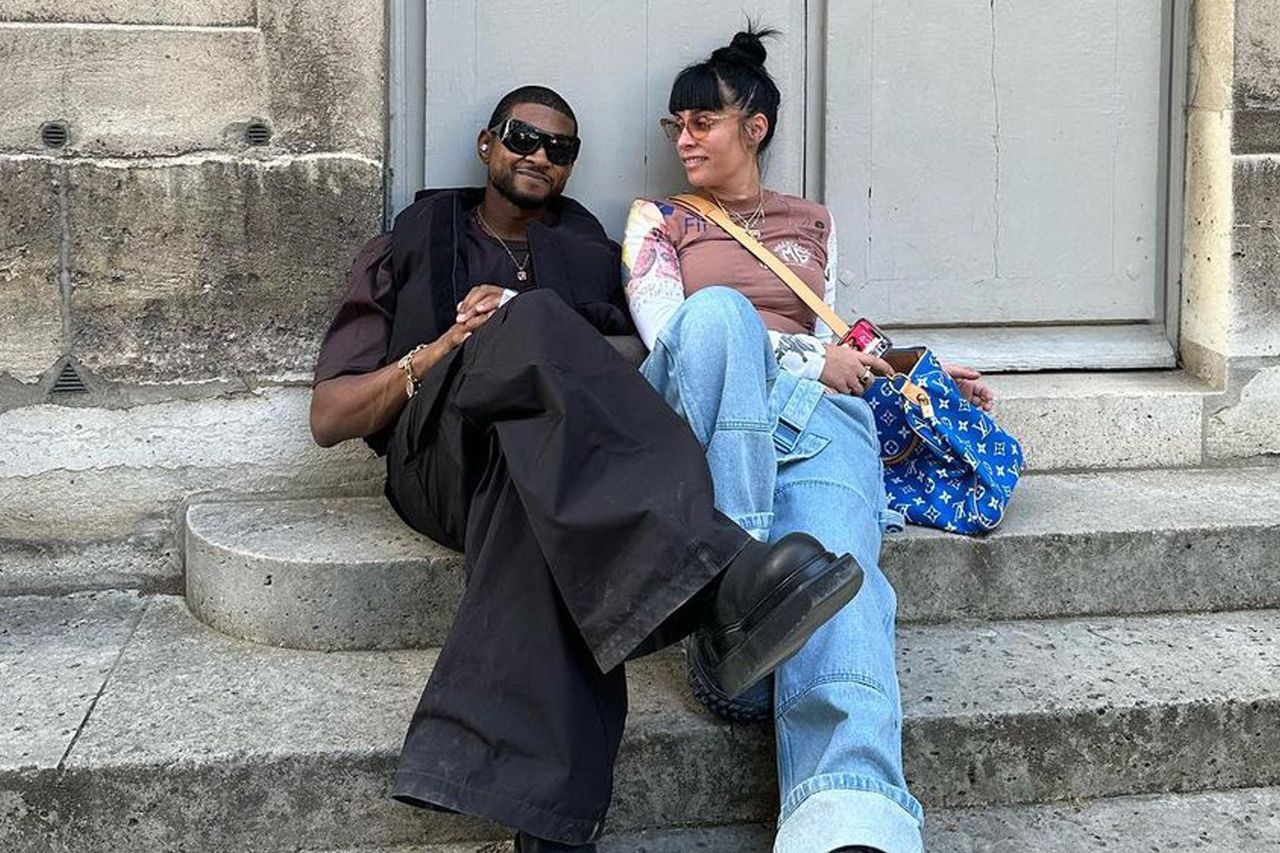 Usher and Jennifer GoicoecheaCredit: Jennifer Goicoechea/Instagram