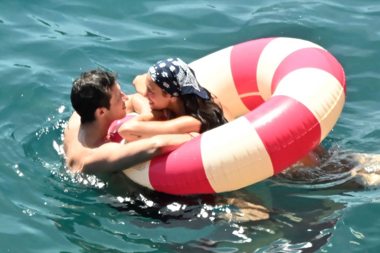 Newlyweds Dua Lipa and Callum Turner looked every inch the loved-up couple as they soaked up the sunshine on the stunning Amalfi Coast during their romantic Italian honeymoon. Dua Lipa and Callum Turner hang out in Salerno, Italy, on June 12, 2026Credit: COBRA TEAM / BACKGRID