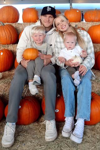'The Bachelor' alum Emily Ferguson and her familyCredit: Emily Karlsson/Instagram