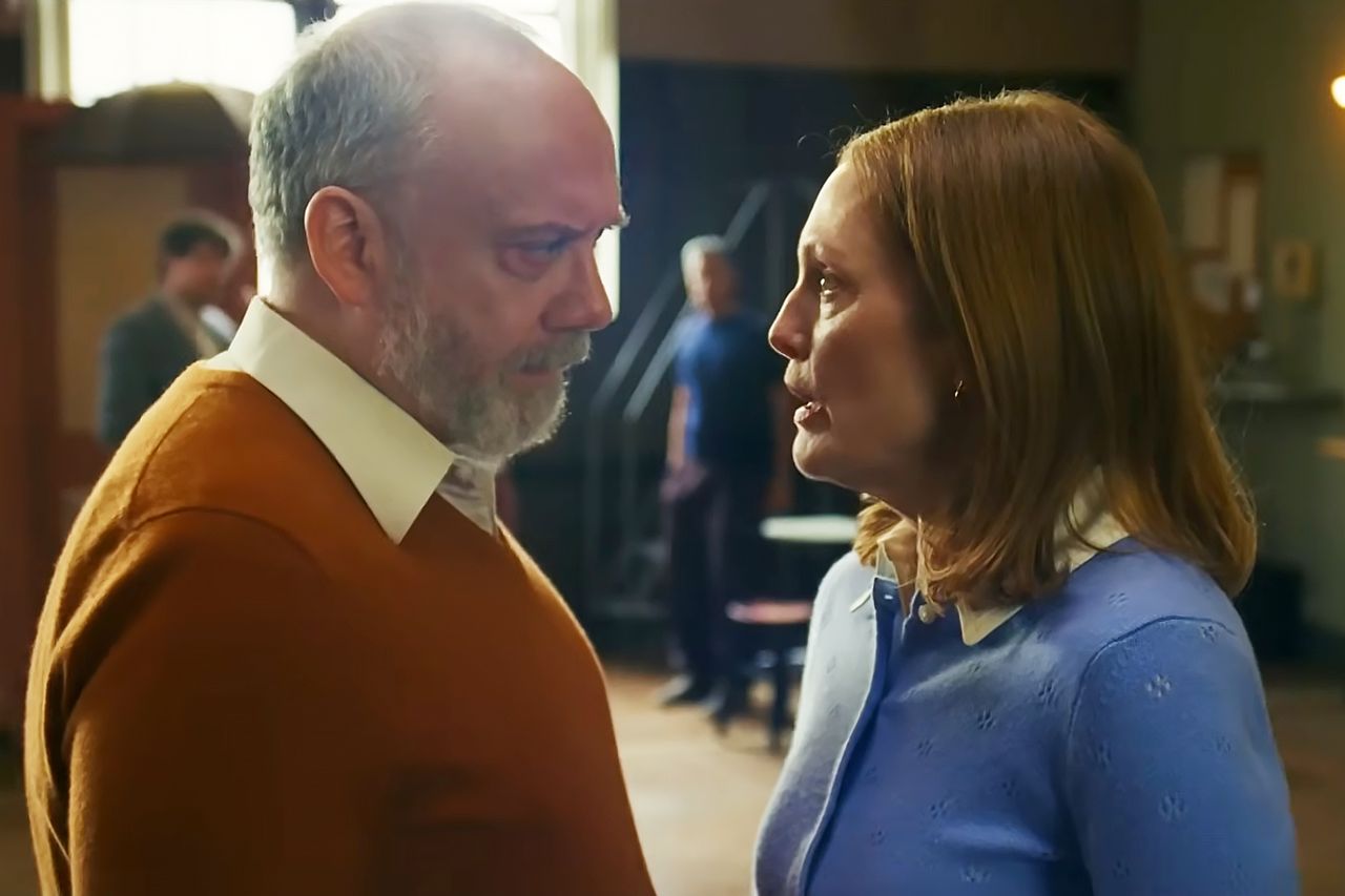 Paul Giamatti and Julianne Moore in 'The Debut'Credit: A24/Youtube