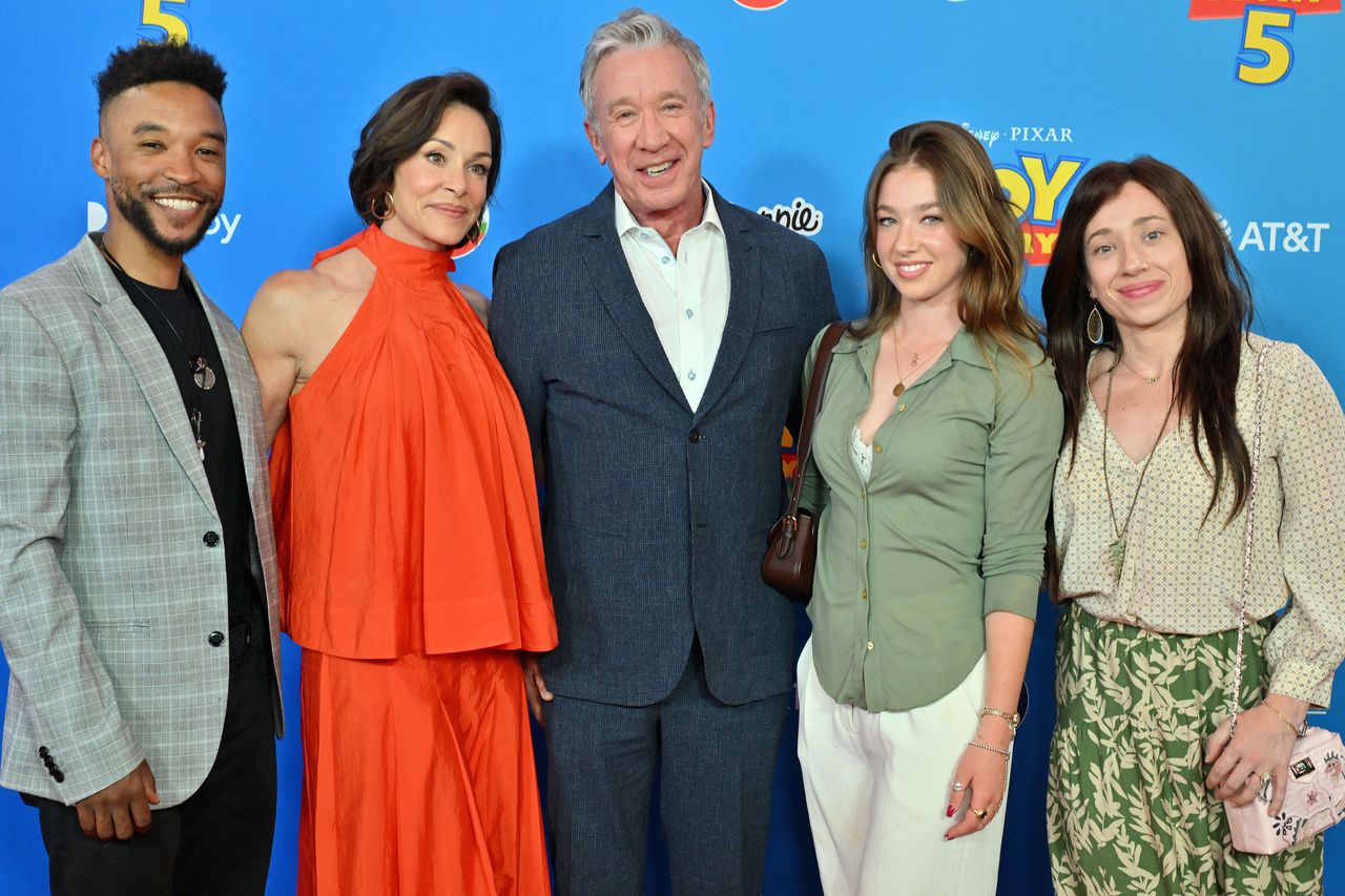 Divighn, Tim Allen, Jane Hajduk, Katherine Allen and Elizabeth Allen Dick Divighn, Tim Allen, Jane Hajduk, Katherine Allen and Elizabeth Allen Dick, Toy Story 5 L.A. premiereCredit: Rob Latour/Shutterstock