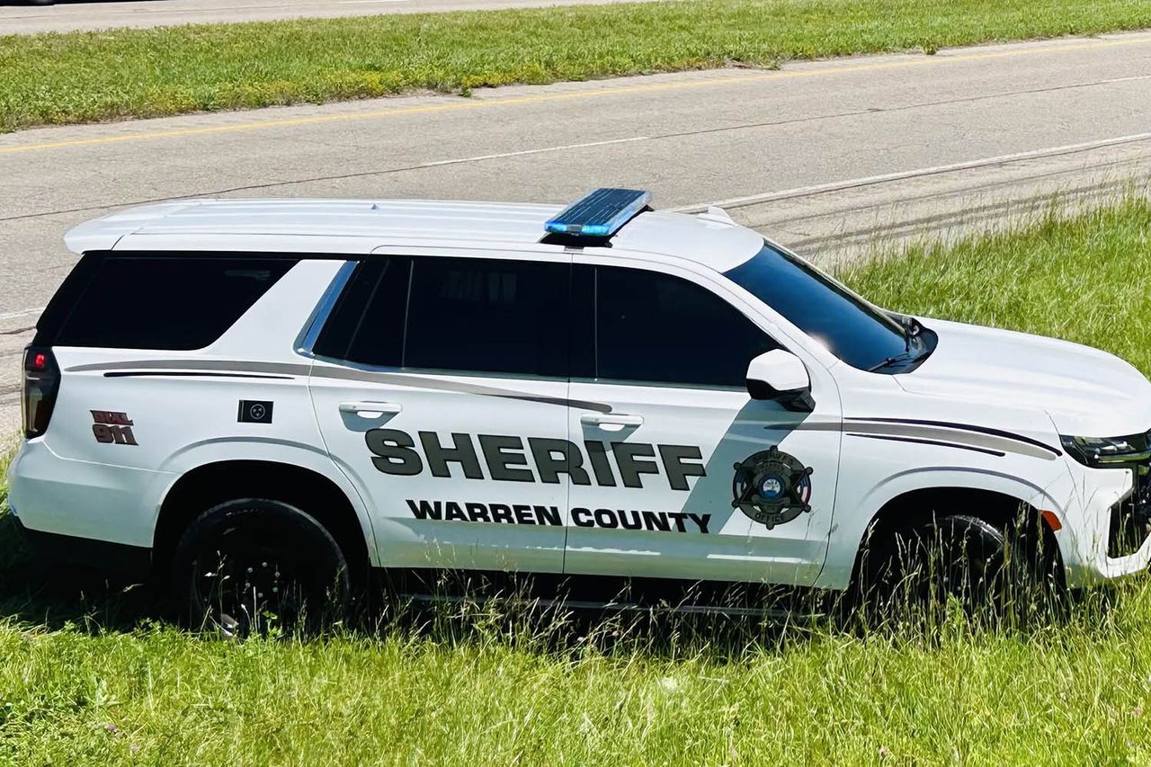 Warren County Sheriff's Department vehicleCredit: Warren County Sheriff's Department/Facebook