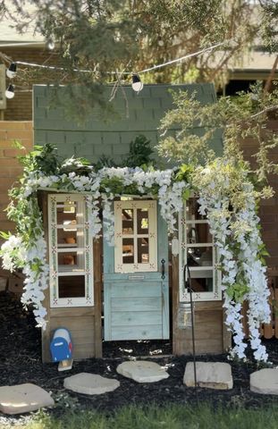 One of the playhouses Haley rebuilt in her backyardCredit: Haley Orrock