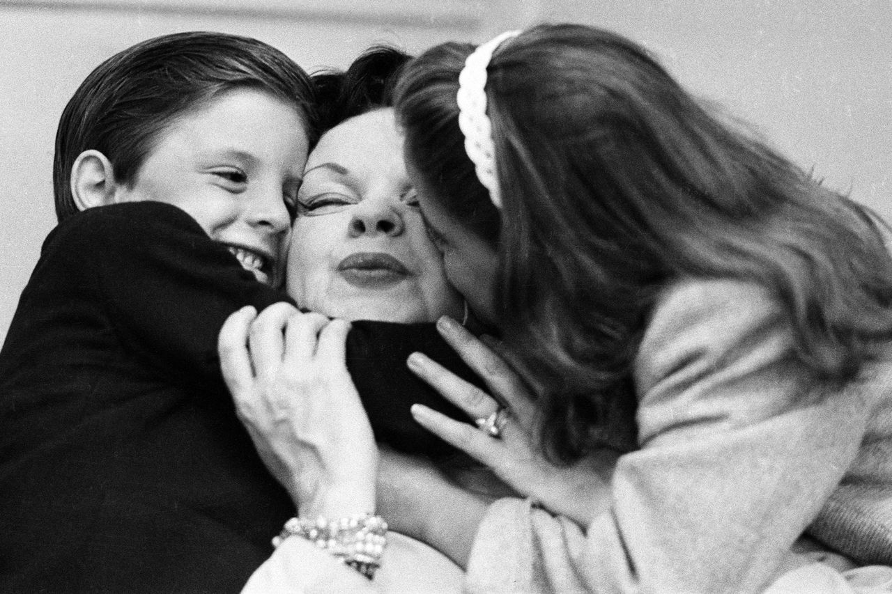 Judy Garland with Lorna and JoeyCredit: Staff/Mirrorpix via Getty