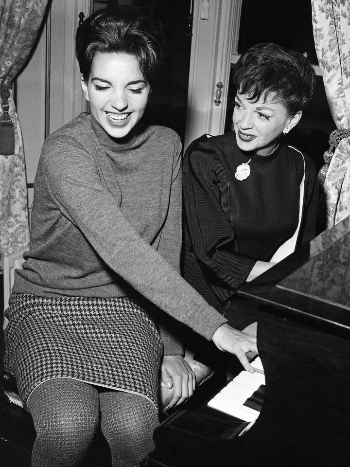 Judy Garland and Liza Minnelli in 1964Credit: Staff/Mirrorpix/Getty