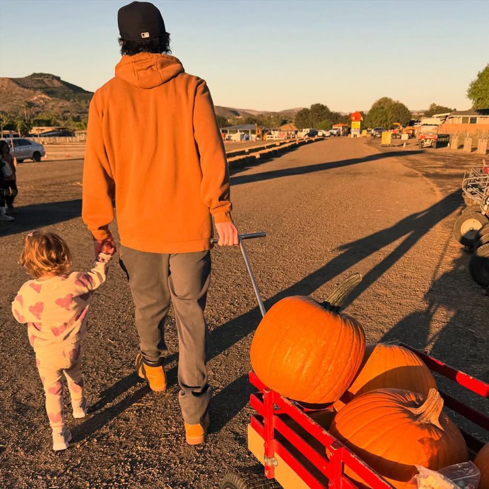 Matilda and Tom PelphreyCredit: Kaley Cuoco/Instagram