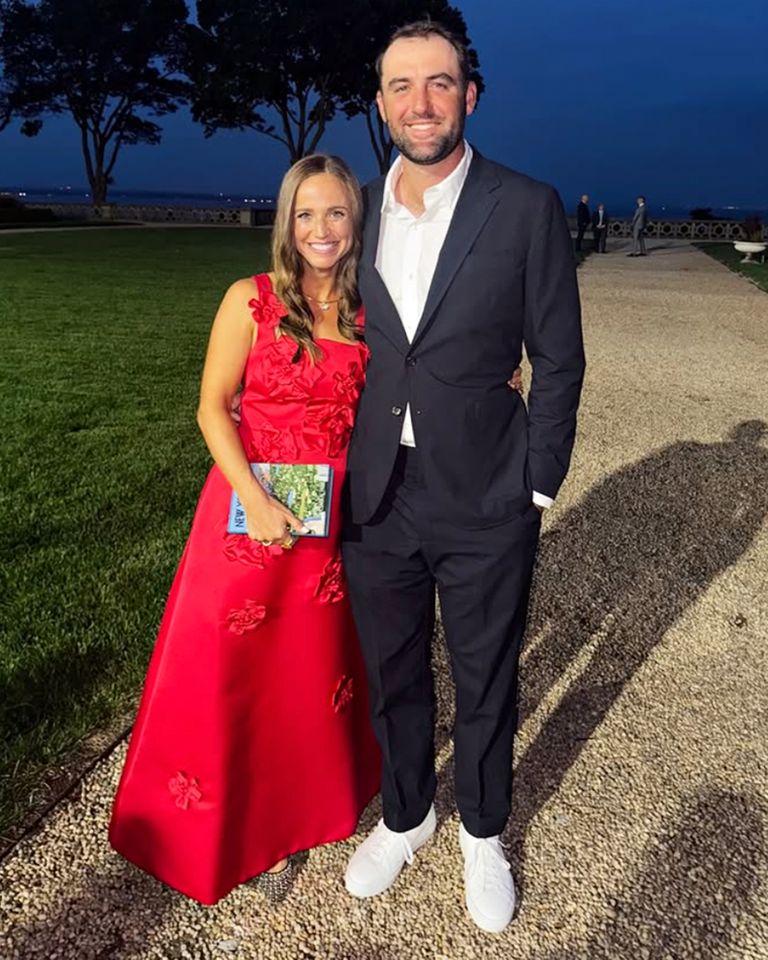 Scottie and Meredith Scheffler Meredith and Scottie SchefflerCredit: Scottie Scheffler/Instagram
