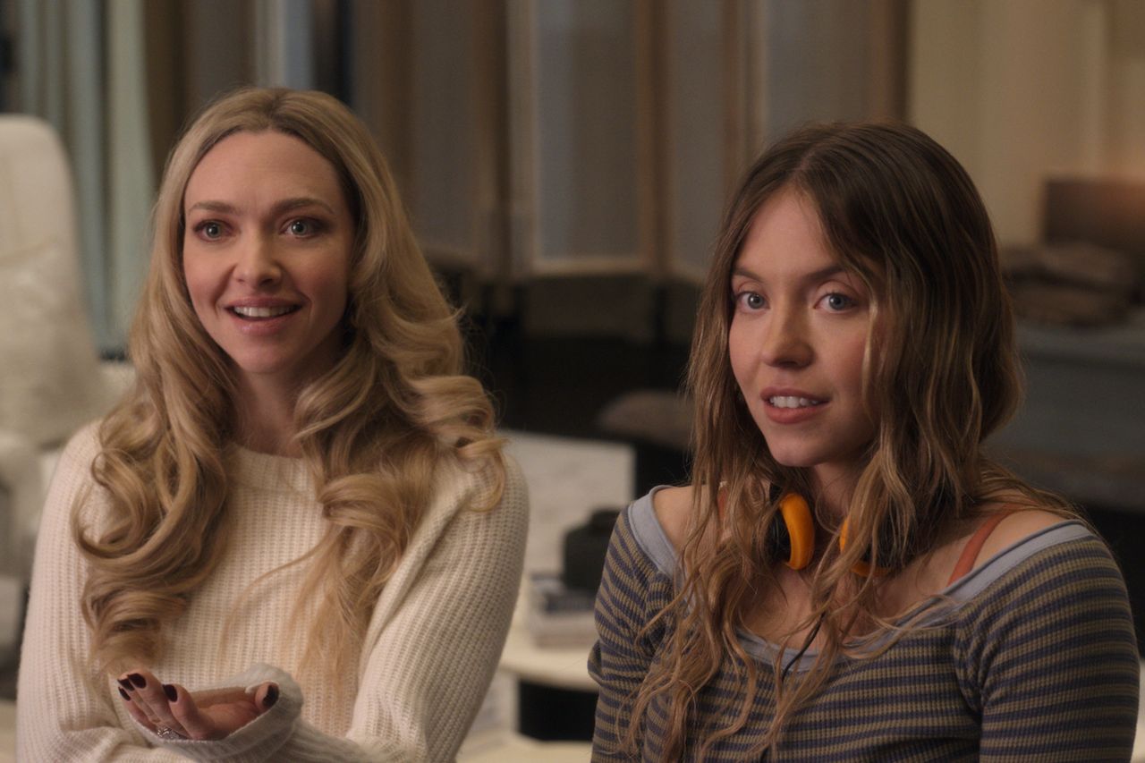 Amanda Seyfried and Sydney Sweeney in The HousemaidCredit: Courtesy of Lionsgate