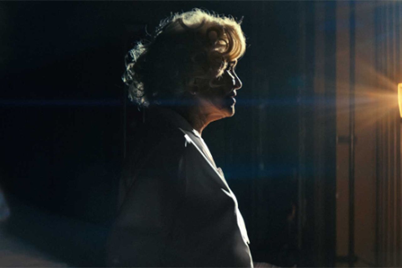 Ellen Burstyn as Marilyn MonroeCredit: Genesis