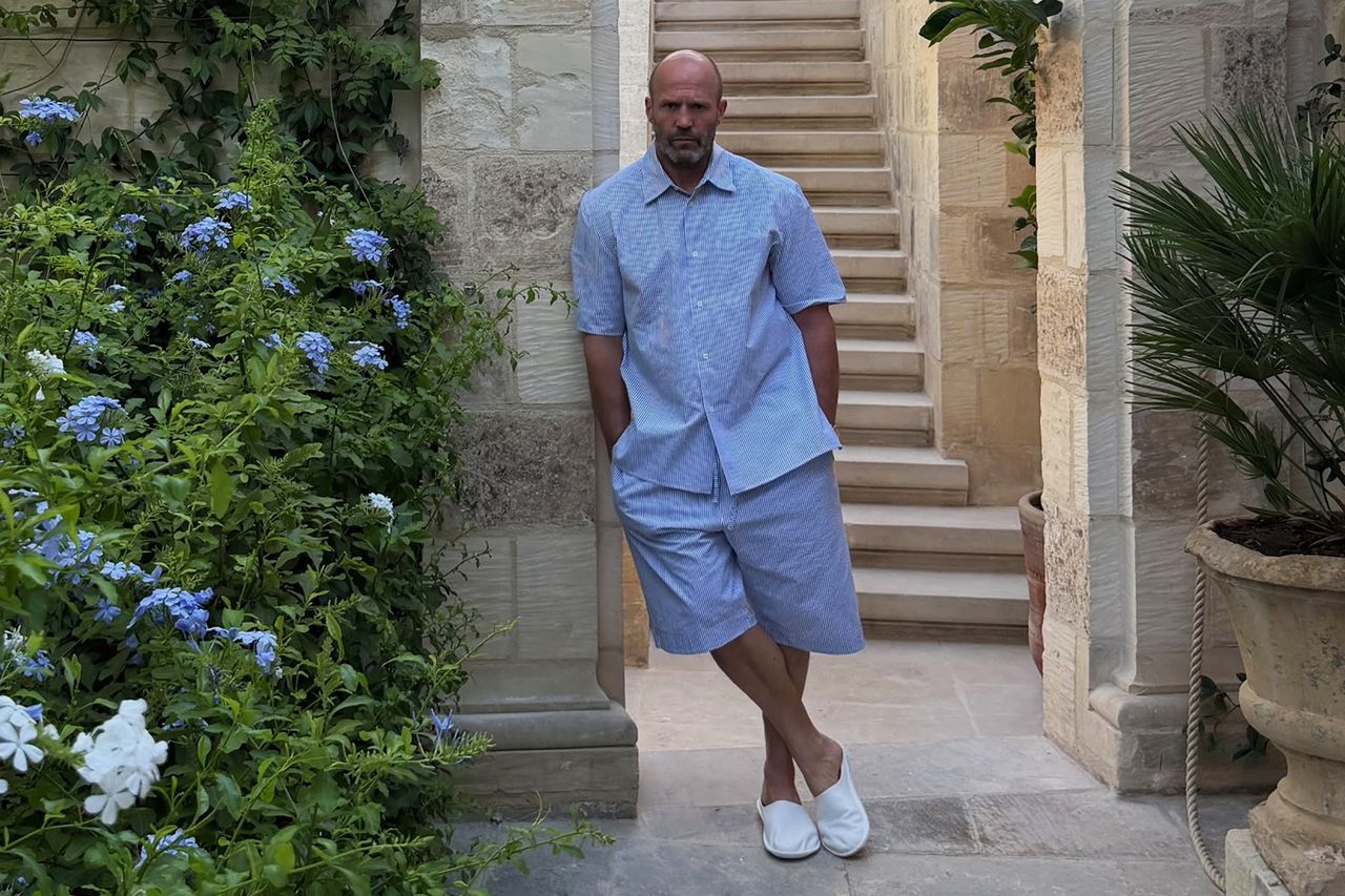 Rosie Huntington-Whiteley Shares Rare Photos with Jason Statham and Their 2 Kids to Celebrate Actors 59th Birthday Jason StathamCredit: Rosie HW/Instagram