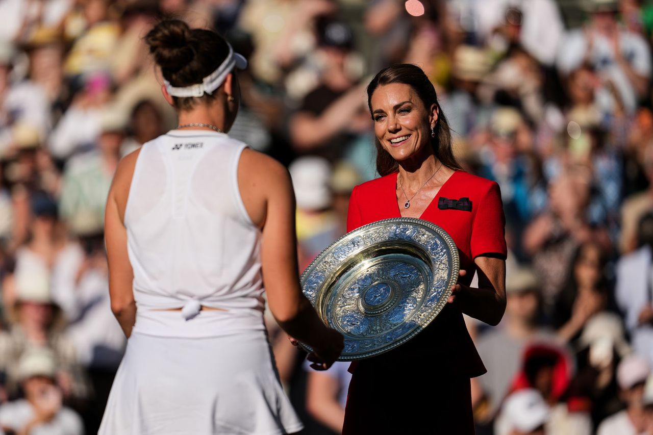 Kate Middleton presents the Wimbledon trophy to Linda Noskova on July 11, 2026Credit: Shi Tang/Getty