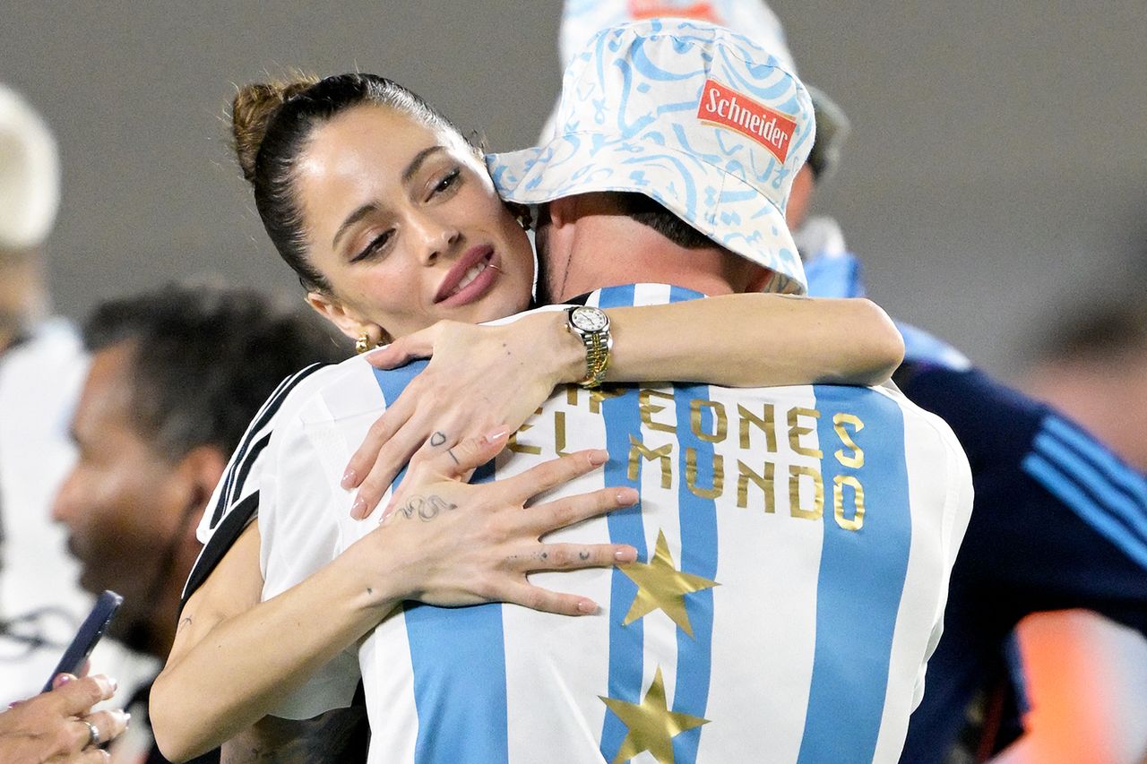 Tini Stoessel and Rodrigo de Paul hug at the World Cup playoffs in March 2023Credit: JUAN MABROMATA/AFP via Getty