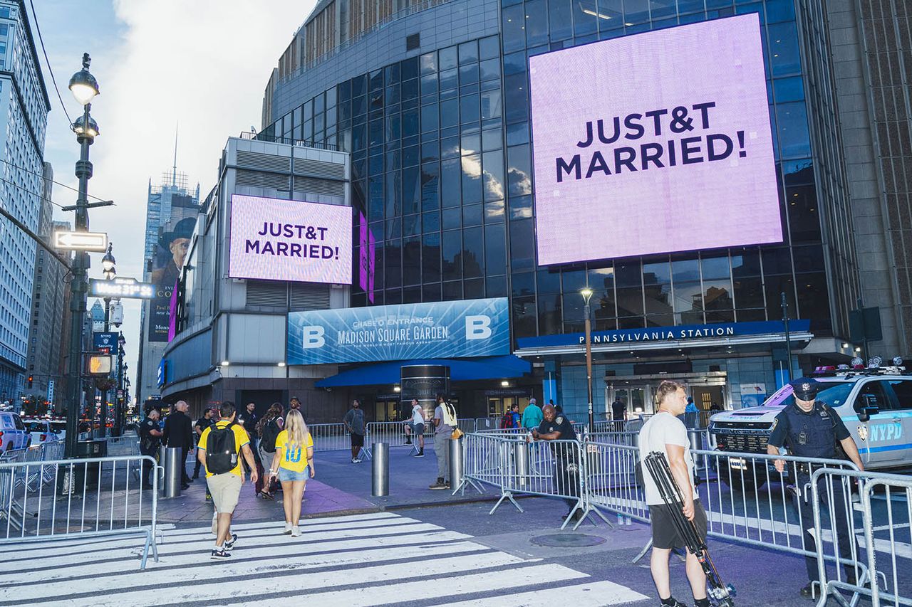 The screens diplay Screens display ‘JUST&T MARRIED!’ message outside Madison Square Garden in New York City on July 3, 2026.Credit: Sara Konradi for The Washington Post via Getty