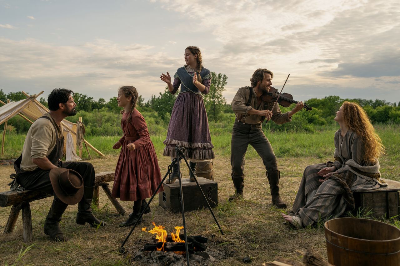 Warren Christie, Alice Halsey, Skywalker Hughes, Luke Bracey and Crosby Fitzgerald on ‘Little House on the Prairie’Credit: Eric Zachanowich/Netflix